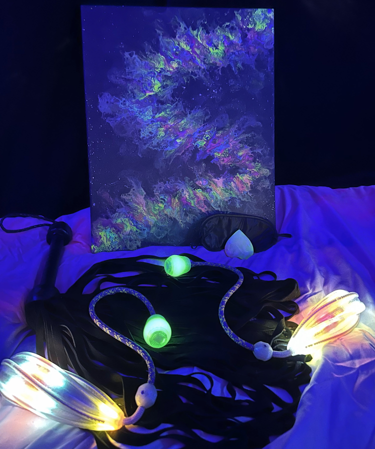 GlowMotion Pour Paintings